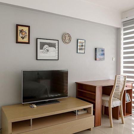 Lovely Bedroom In Shared Apartment Oroklini Voroklini Exterior foto